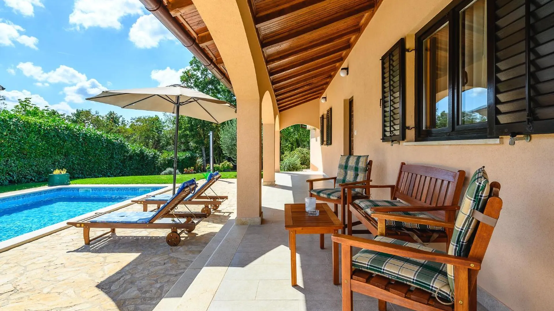 Villa Monika Tinjan